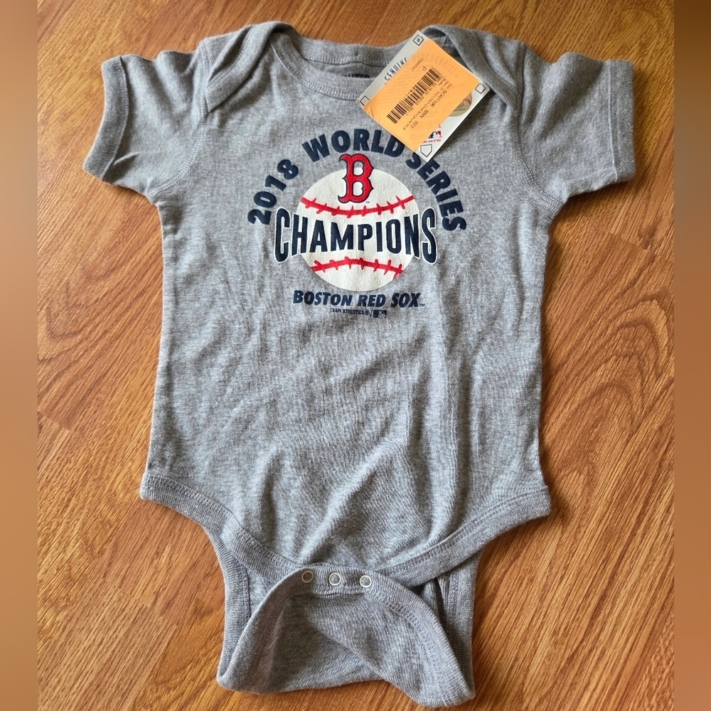 MLB Boston Red Sox 2018 World Series Baby One Piece 12 Months & 18 Months Gray